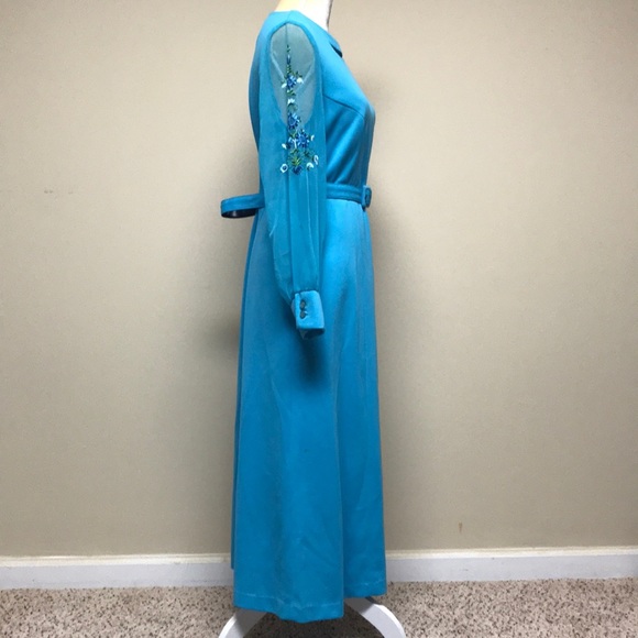 Mynette Long Blue Vintage Dress - Picture 5 of 11